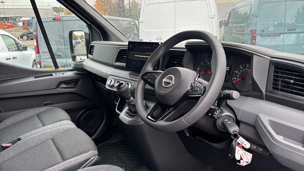 Nissan Interstar F35 L3 Diesel 2.0 dci 130ps H2 Acenta Van - Image 11