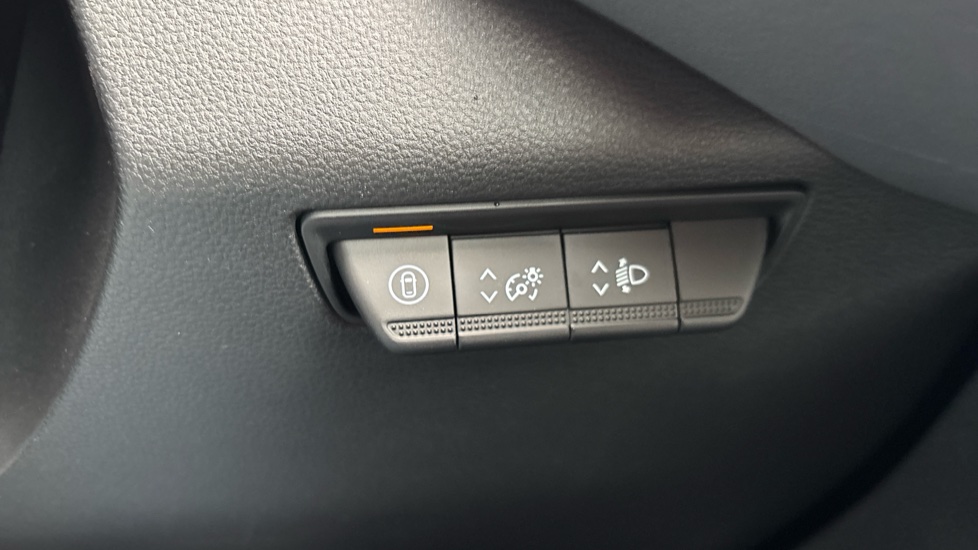 Nissan Interstar F35 L3 Diesel 2.0 dci 130ps H2 Acenta Van - Image 22