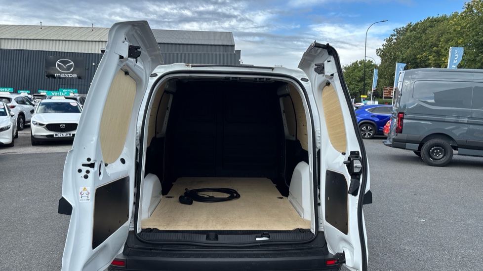 Renault Kangoo L2 E-Tech LL21 90kW 44kWh Advance [Safety] Van Auto - Image 4