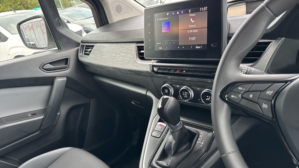 Renault Kangoo L2 E-Tech LL21 90kW 44kWh Advance [Safety] Van Auto - Image 14