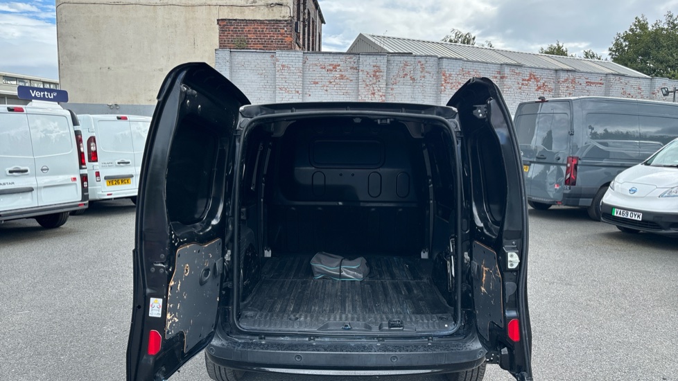 Renault Kangoo Ze Electric ML20 44kW 33kWh Business+ i-Van Auto - Image 4