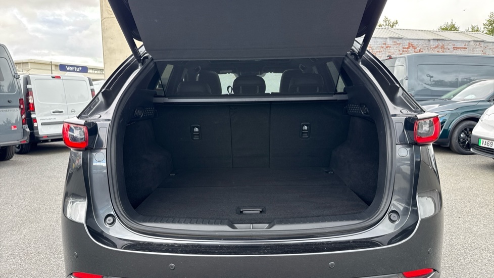 Mazda CX-5 2.0 e-Skyactiv G MHEV Takumi 5dr Auto Petrol Estate - Image 4