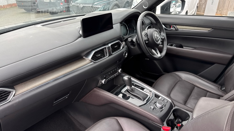 Mazda CX-5 2.0 e-Skyactiv G MHEV Takumi 5dr Auto Petrol Estate - Image 9