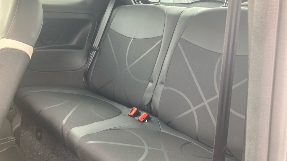 Fiat 500 1.2 S 3dr Petrol Hatchback - Image 16