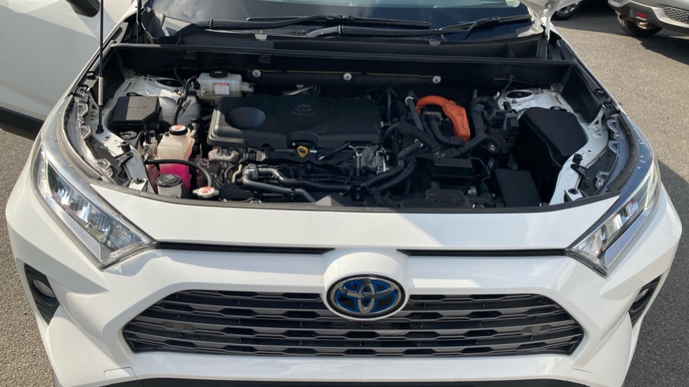 Toyota RAV4 2.5 VVT-i Hybrid Design 5dr CVT Hybrid Estate - Image 8