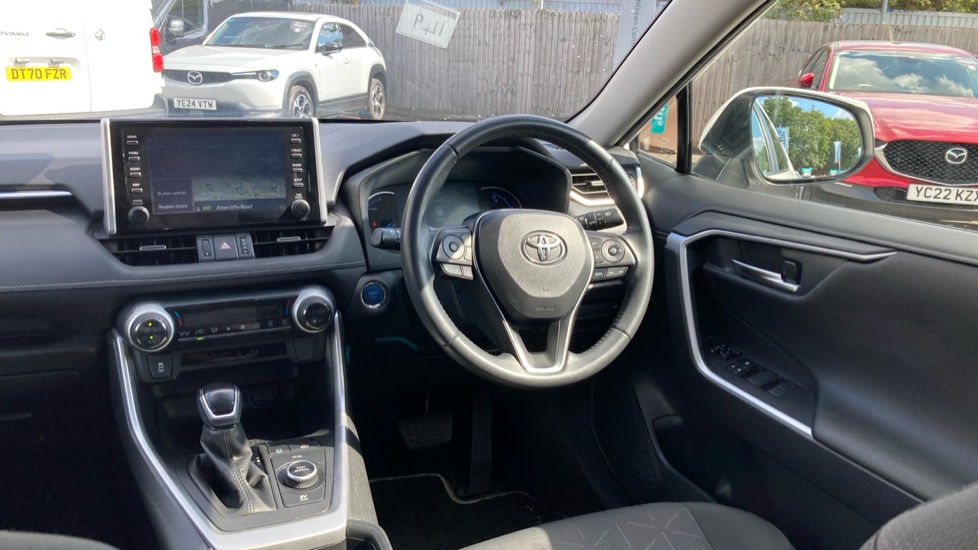 Toyota RAV4 2.5 VVT-i Hybrid Design 5dr CVT Hybrid Estate - Image 9