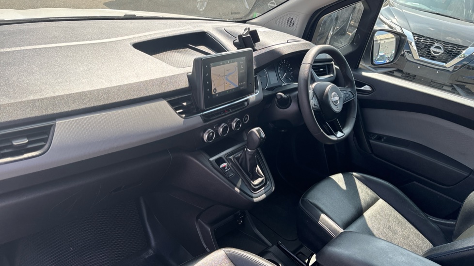 Nissan Townstar L1 Electric 90kW Tekna Van Auto 45kWh - Image 9