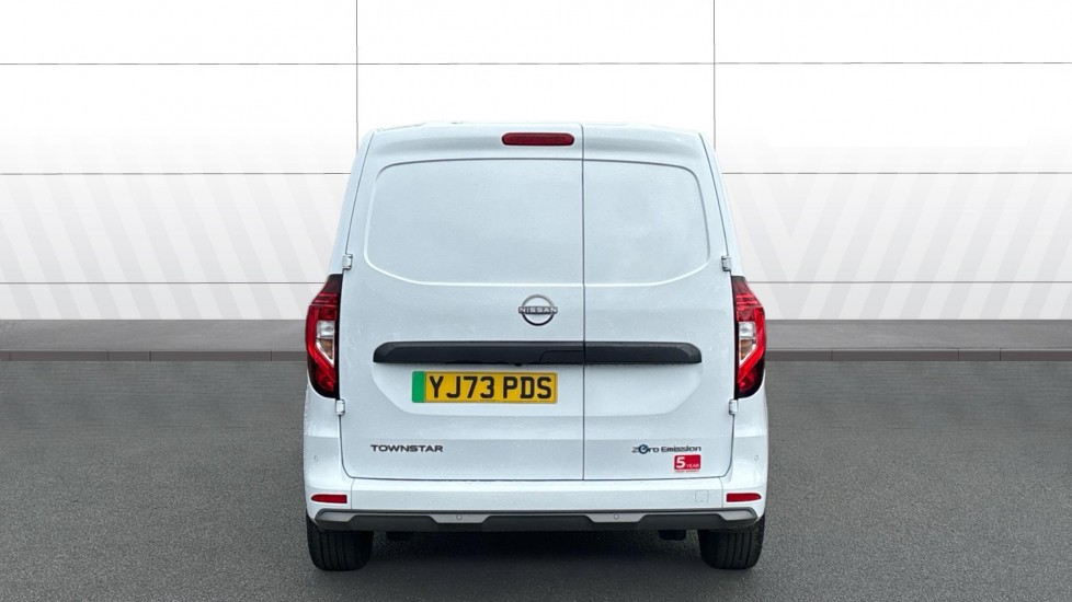 Nissan Townstar L1 Electric 90kW Tekna+ Van Auto 45kWh - Image 6