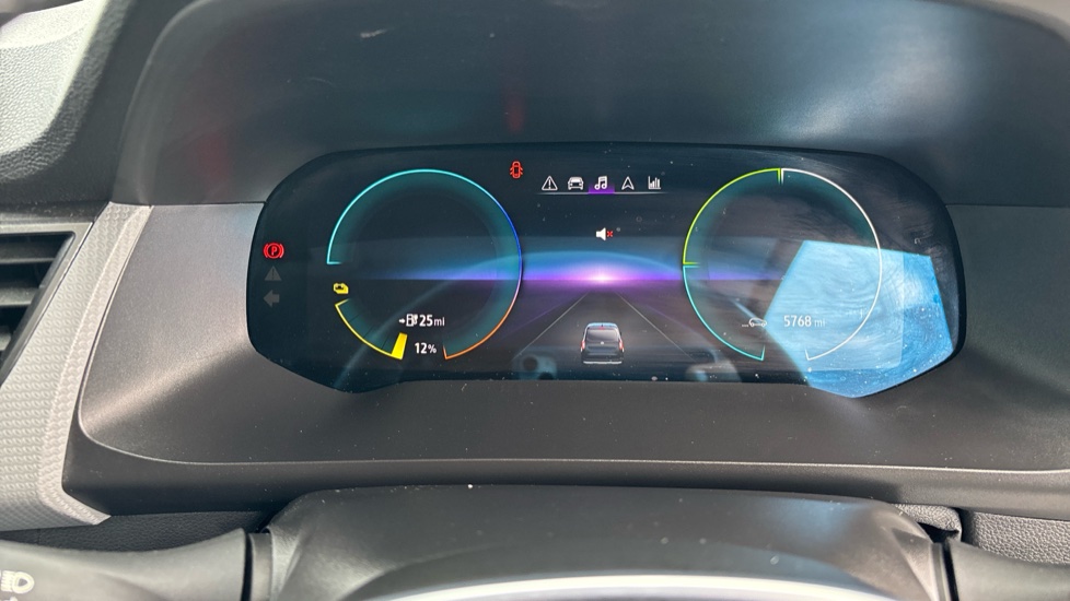 Nissan Townstar L1 Electric 90kW Tekna+ Van Auto 45kWh - Image 18