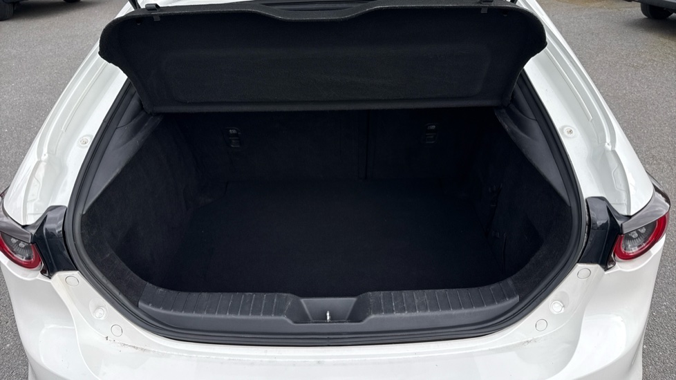 Mazda 3 2.0 Skyactiv X MHEV GT Sport 5dr Petrol Hatchback - Image 4
