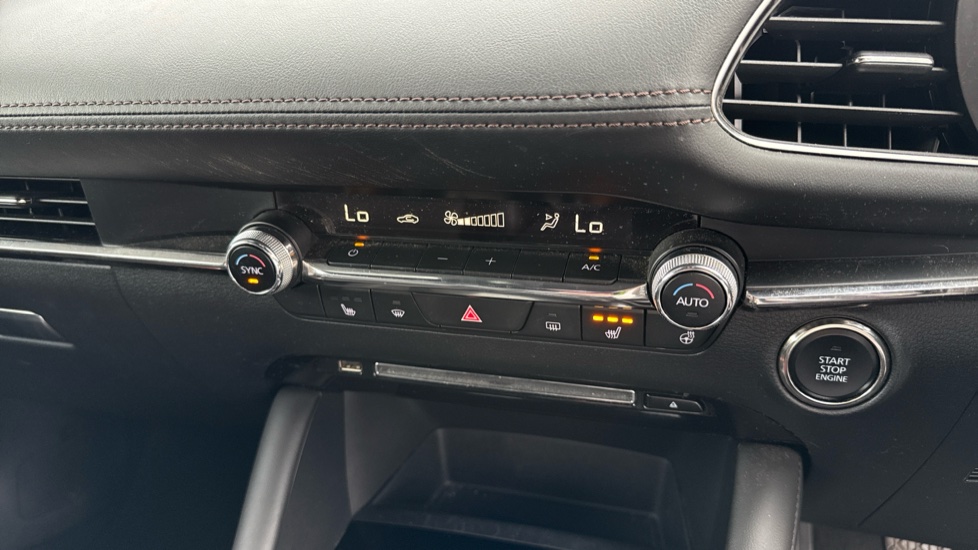 Mazda 3 2.0 Skyactiv X MHEV GT Sport 5dr Petrol Hatchback - Image 25