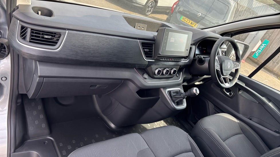 Renault Trafic Lwb Diesel LL30 Blue dCi 150 Extra Sport [Safety] Van - Image 10