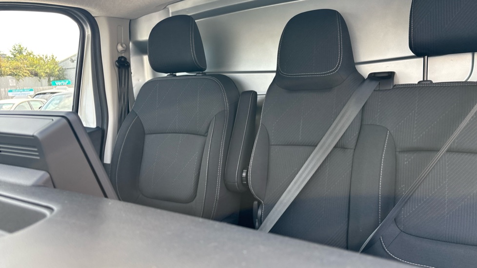 Renault Trafic Lwb Diesel LL30 Blue dCi 150 Extra Sport [Safety] Van - Image 15