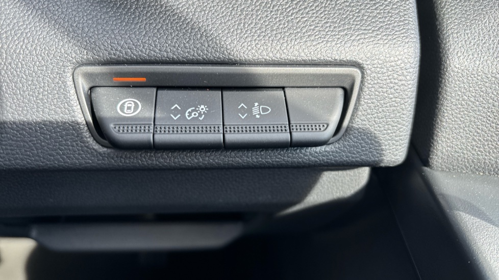 Renault Trafic Lwb Diesel LL30 Blue dCi 150 Extra Sport [Safety] Van - Image 22