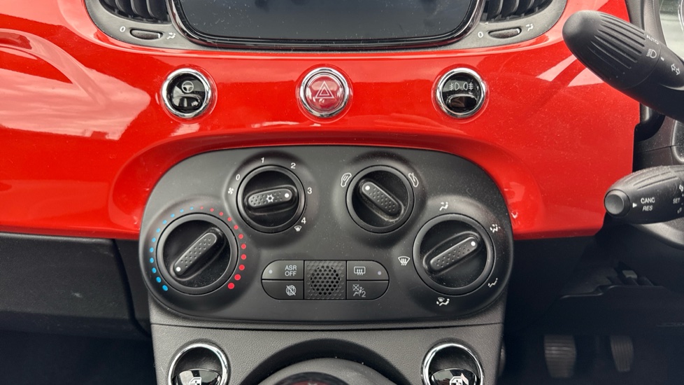 Fiat 500 1.0 Mild Hybrid Dolcevita [Part Leather] 3dr Petrol Hatchback - Image 22