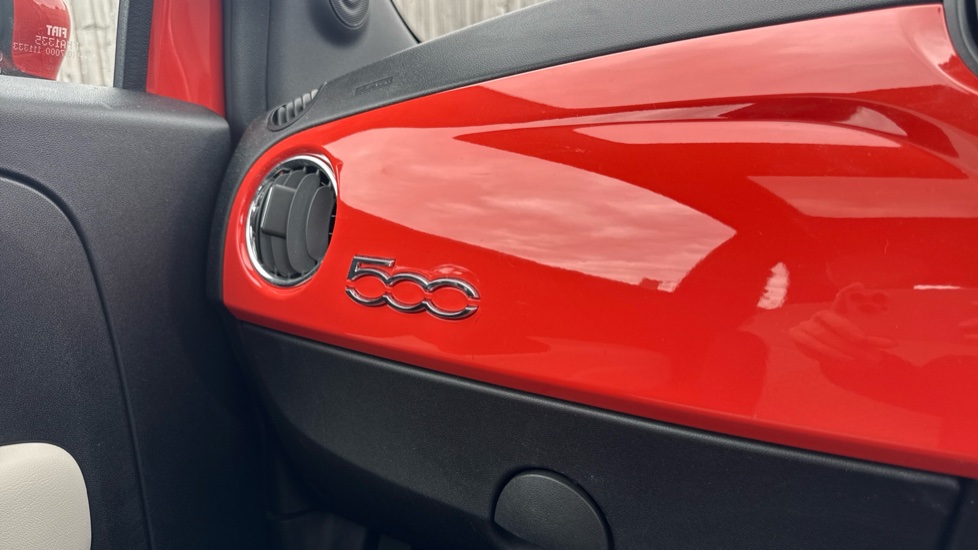 Fiat 500 1.0 Mild Hybrid Dolcevita [Part Leather] 3dr Petrol Hatchback - Image 23