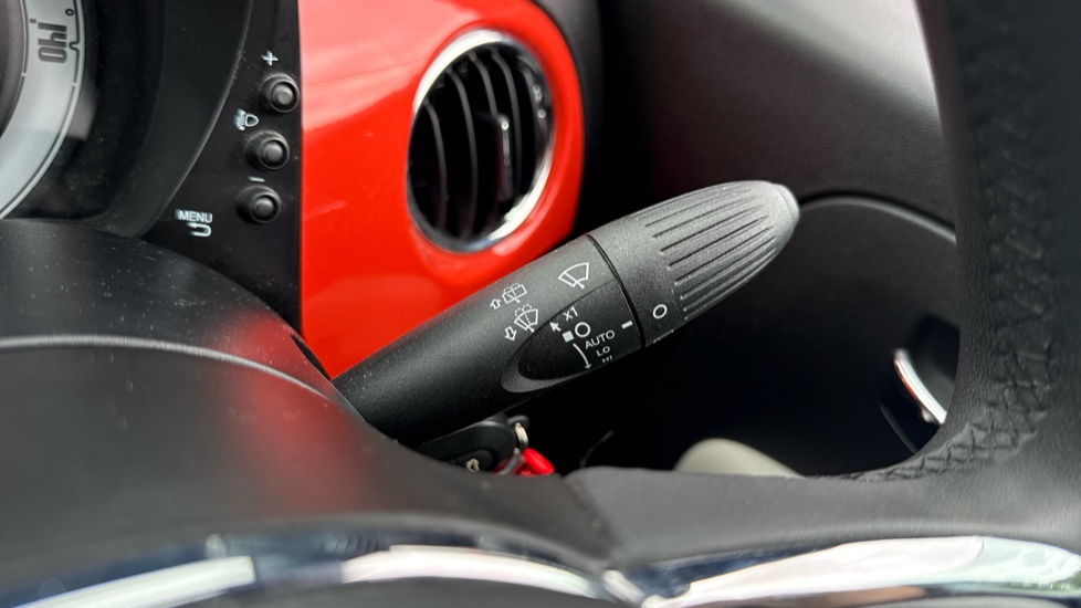 Fiat 500 1.0 Mild Hybrid Dolcevita [Part Leather] 3dr Petrol Hatchback - Image 30