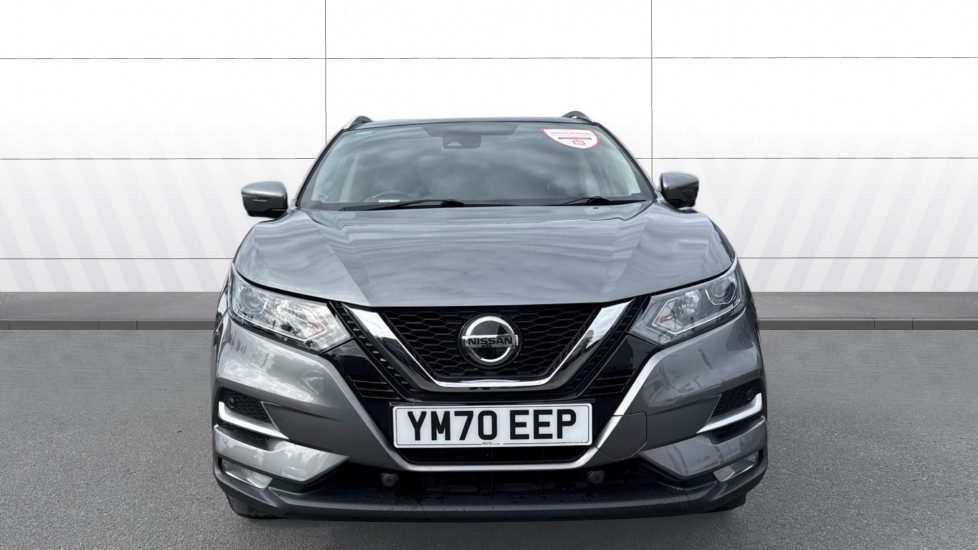 Nissan Qashqai 1.3 DiG-T N-Connecta 5dr [Glass Roof Pack] Petrol Hatchback - Image 3