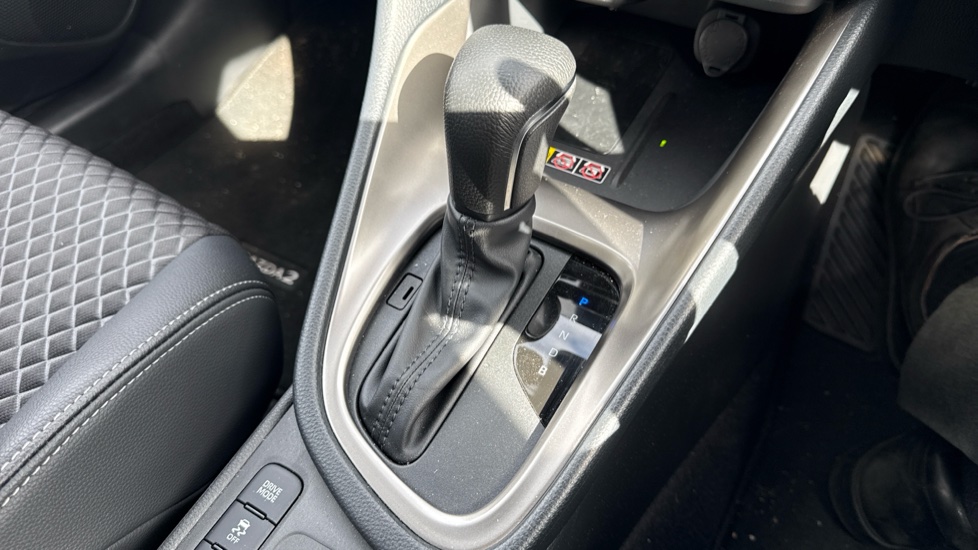Mazda 2 Hybrid 1.5i Hybrid Homura 5dr CVT Hybrid Hatchback - Image 22
