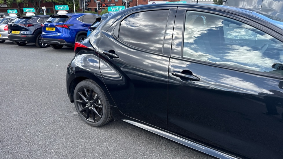 Mazda 2 Hybrid 1.5i Hybrid Homura 5dr CVT Hybrid Hatchback - Image 45