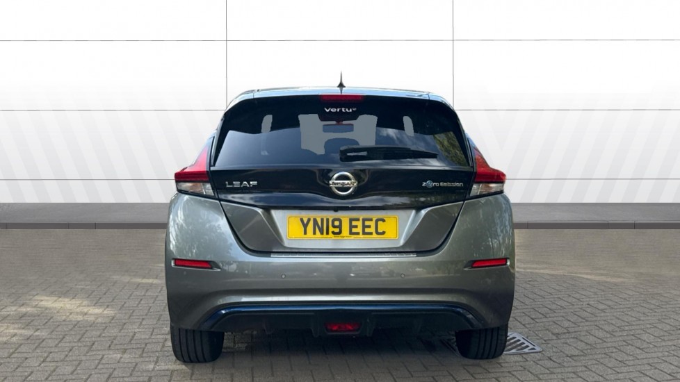 Nissan LEAF 110kW N-Connecta 40kWh 5dr Auto Electric Hatchback - Image 6
