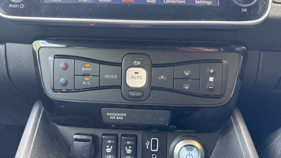 Nissan LEAF 110kW N-Connecta 40kWh 5dr Auto Electric Hatchback - Image 22