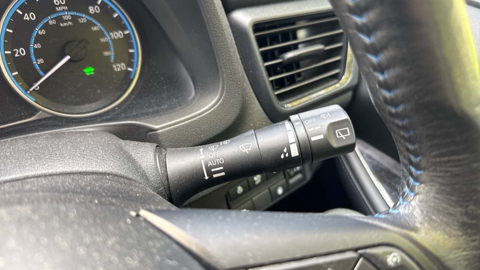 Nissan LEAF 110kW N-Connecta 40kWh 5dr Auto Electric Hatchback - Image 27