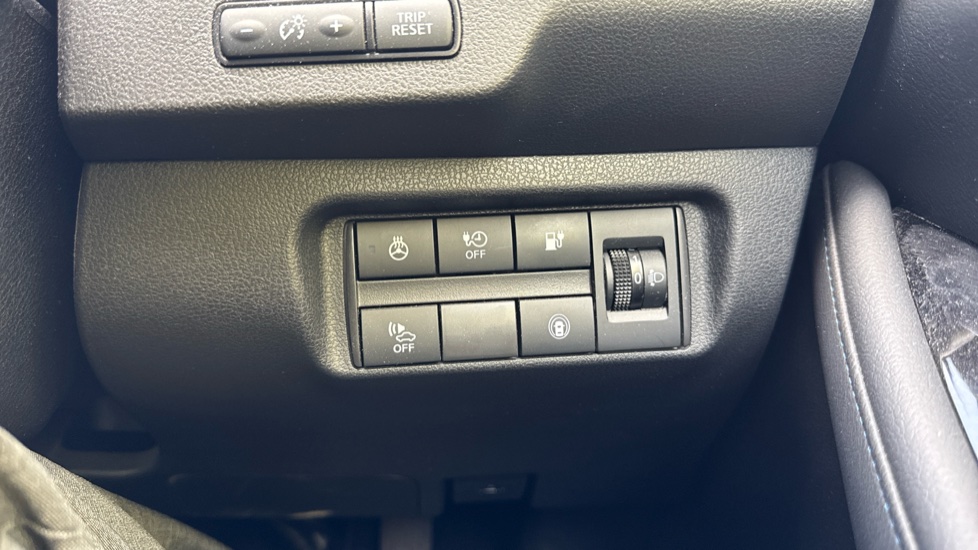 Nissan LEAF 110kW N-Connecta 40kWh 5dr Auto Electric Hatchback - Image 29