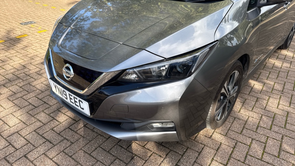 Nissan LEAF 110kW N-Connecta 40kWh 5dr Auto Electric Hatchback - Image 35