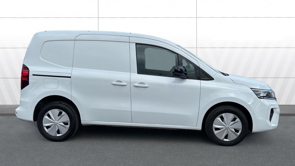 Nissan Townstar L1 Petrol 1.3 Tekna Van Auto [Safety] - Image 5