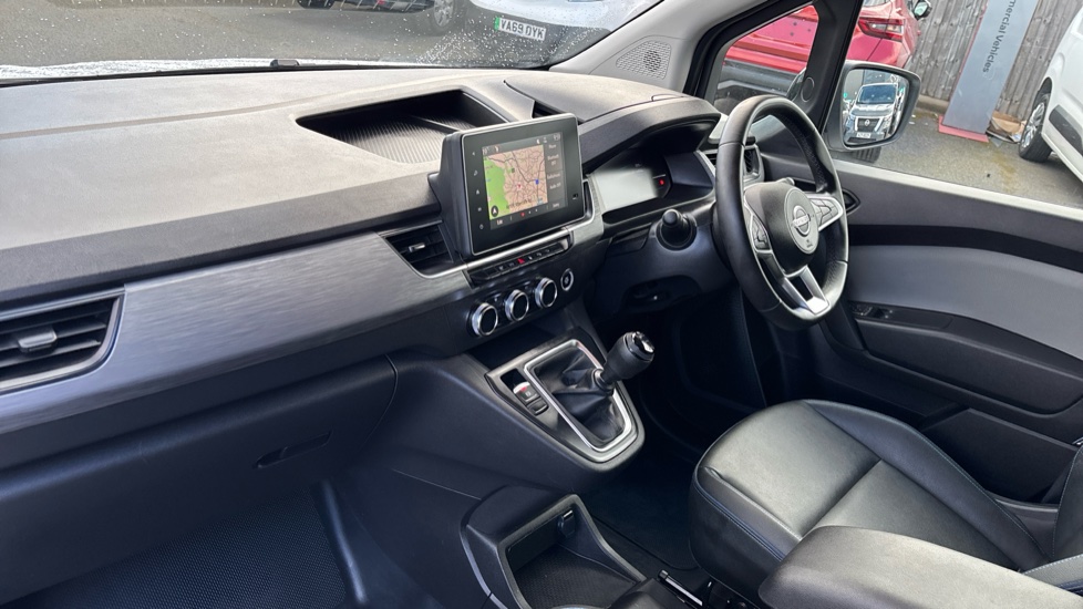 Nissan Townstar L1 Petrol 1.3 Tekna Van Auto [Safety] - Image 9