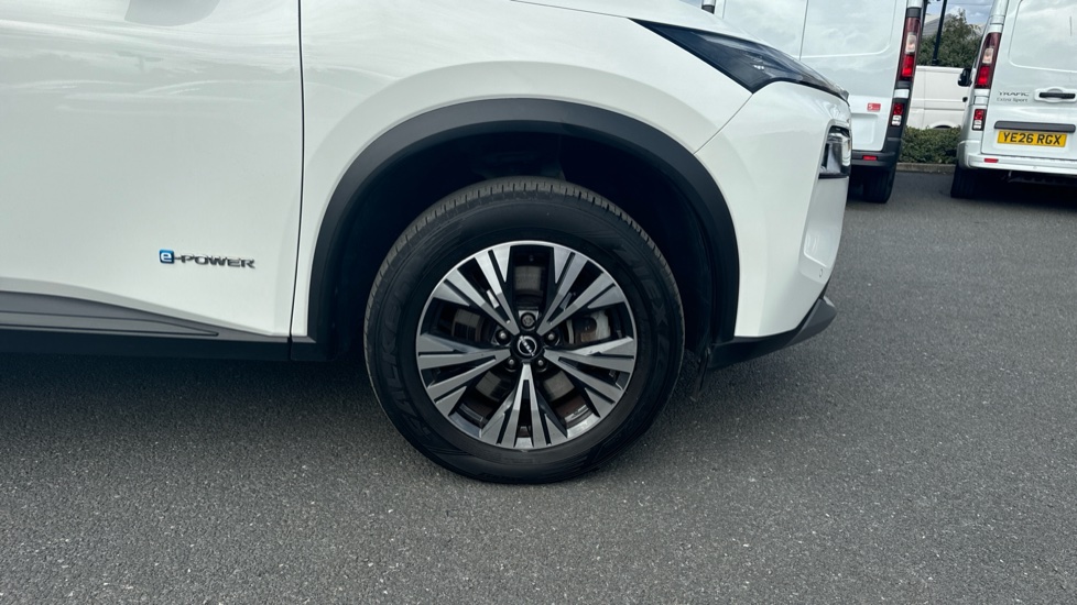Nissan X-Trail 1.5 E-Power 204 N-Connecta [Sky Pack] 5dr Xtronic Hybrid Station Wagon - Image 21