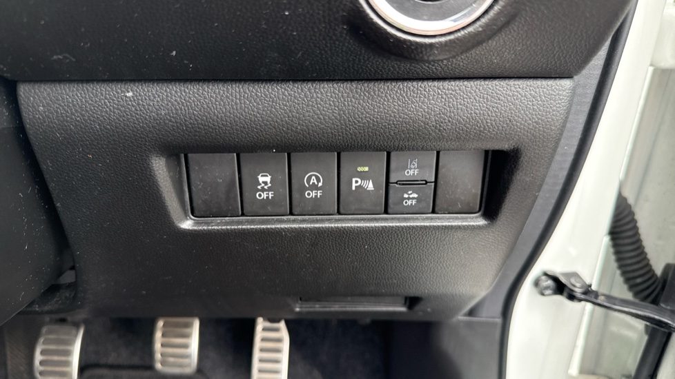 Suzuki Swift 1.4 Boosterjet 48V Hybrid Sport 5dr Petrol Hatchback - Image 34