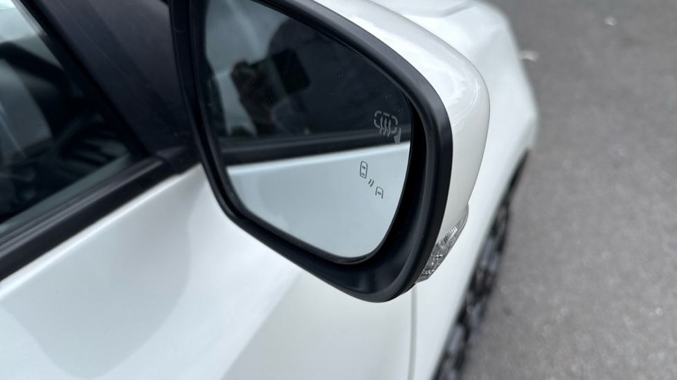 Suzuki Swift 1.4 Boosterjet 48V Hybrid Sport 5dr Petrol Hatchback - Image 44