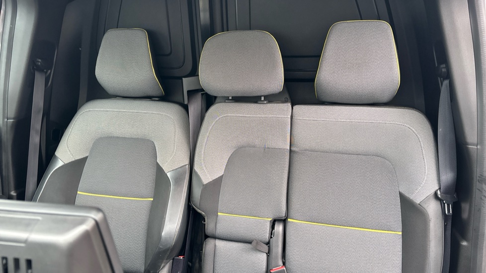 Renault Kangoo L1 E-Tech ML19 90kW 44kWh Advance Van Auto - Image 15