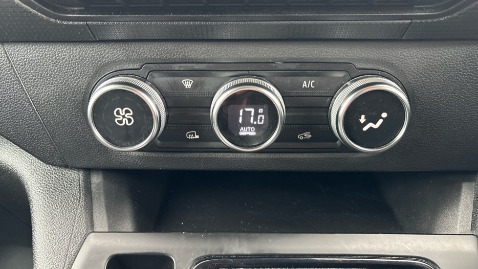 Renault Kangoo L1 E-Tech ML19 90kW 44kWh Advance Van Auto - Image 24