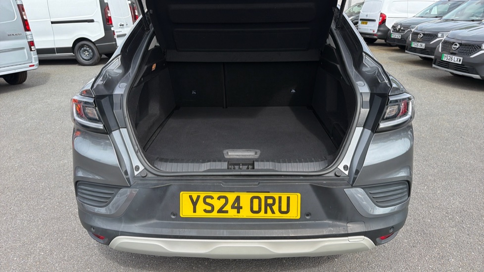 Renault Arkana 1.6 E-Tech FHEV 145 Evolution 5dr Auto Hybrid Estate - Image 4