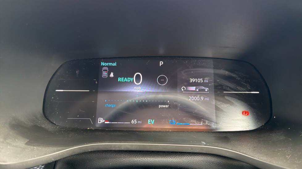 Renault Arkana 1.6 E-Tech FHEV 145 Evolution 5dr Auto Hybrid Estate - Image 18