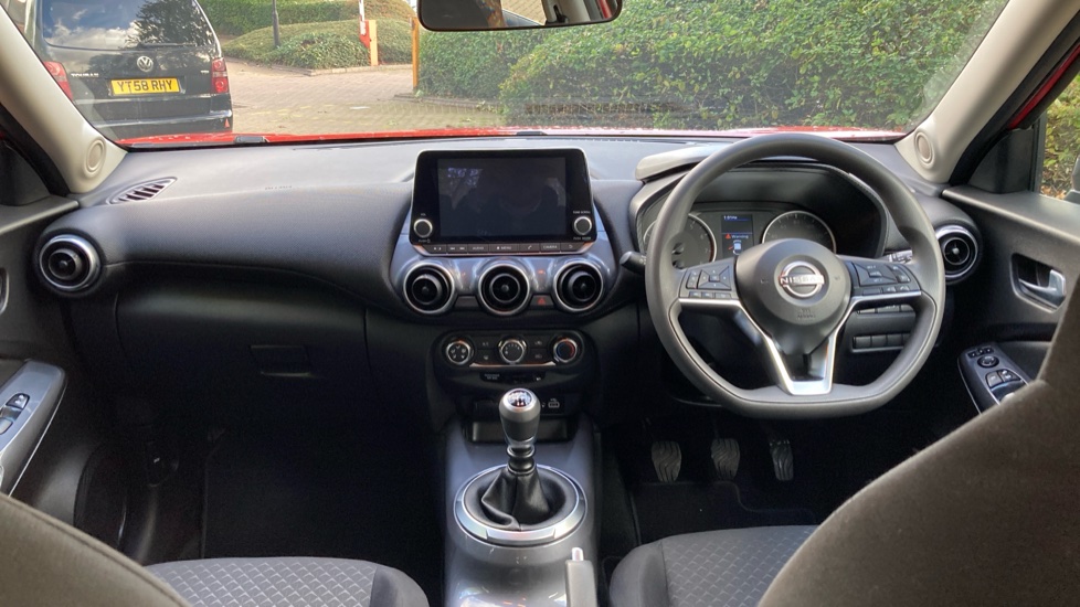 Nissan Juke 1.0 DiG-T 114 Acenta 5dr Petrol Hatchback - Image 10