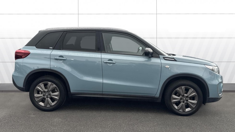 Suzuki Vitara 1.4 Boosterjet 48V Hybrid SZ-T 5dr Petrol Estate - Image 5