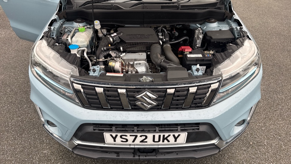 Suzuki Vitara 1.4 Boosterjet 48V Hybrid SZ-T 5dr Petrol Estate - Image 8