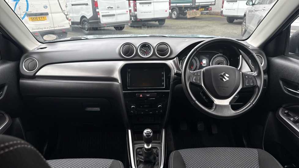 Suzuki Vitara 1.4 Boosterjet 48V Hybrid SZ-T 5dr Petrol Estate - Image 10