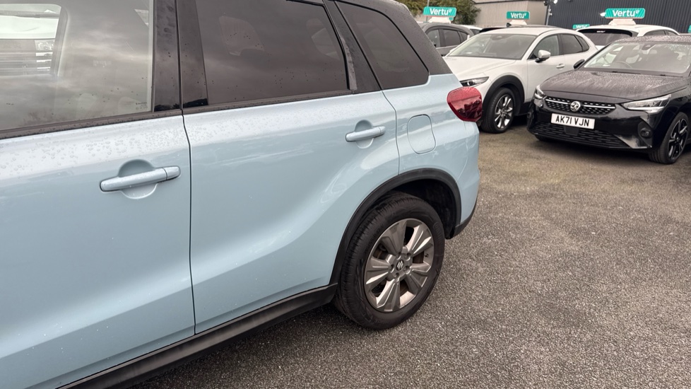 Suzuki Vitara 1.4 Boosterjet 48V Hybrid SZ-T 5dr Petrol Estate - Image 27