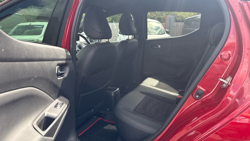 Nissan Micra 1.0 IG-T 92 N-Sport 5dr Petrol Hatchback - Image 16
