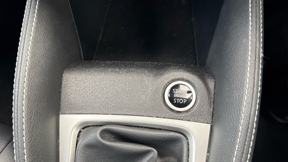 Nissan Micra 1.0 IG-T 92 N-Sport 5dr Petrol Hatchback - Image 22
