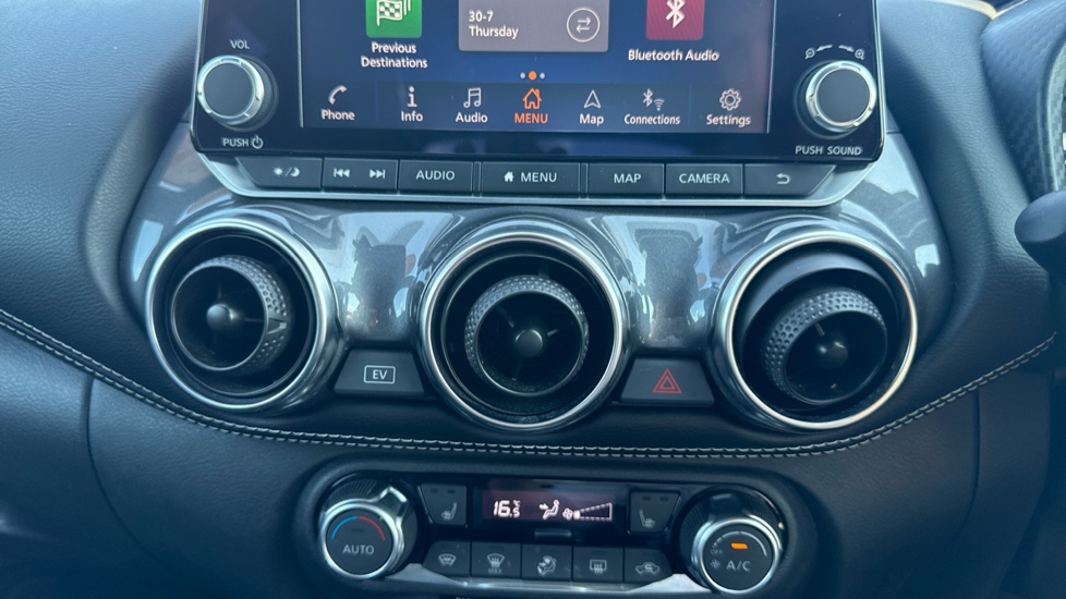 Nissan Juke 1.6 Hybrid Tekna 5dr Auto Hybrid Hatchback - Image 25