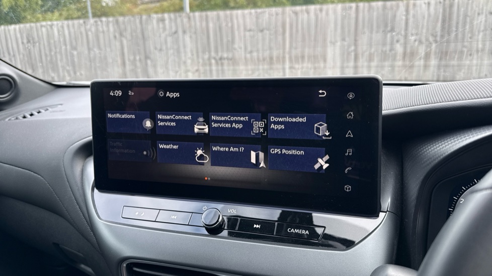 Nissan Juke 1.0 DiG-T N-Connecta 5dr Petrol Hatchback - Image 25