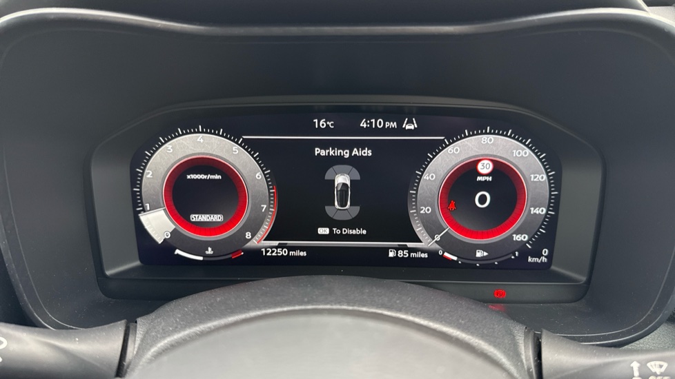Nissan Juke 1.0 DiG-T N-Connecta 5dr Petrol Hatchback - Image 32