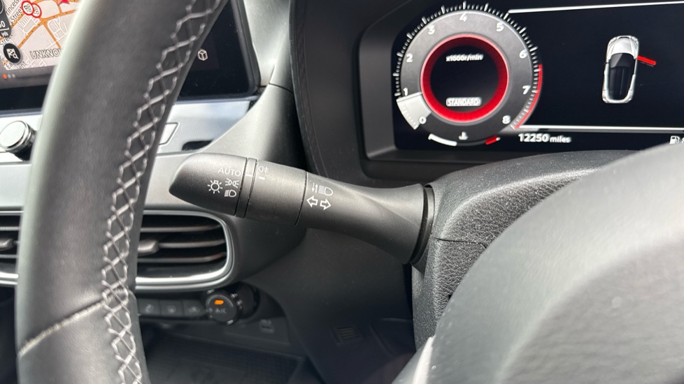Nissan Juke 1.0 DiG-T N-Connecta 5dr Petrol Hatchback - Image 38