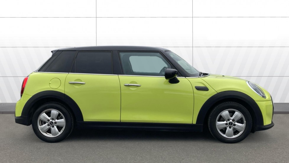 MINI Cooper 1.5 C Classic 5dr Auto Petrol Hatchback - Image 5